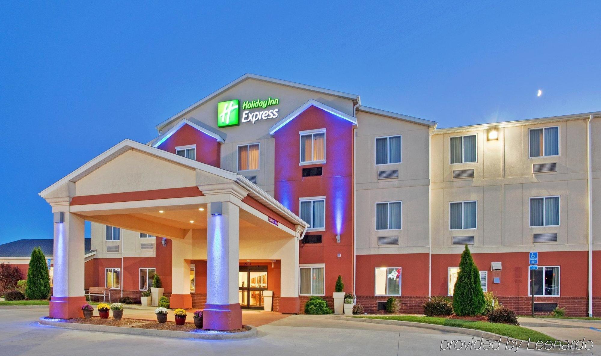 Hotel Baymont By Wyndham Fulton Zewnętrze zdjęcie