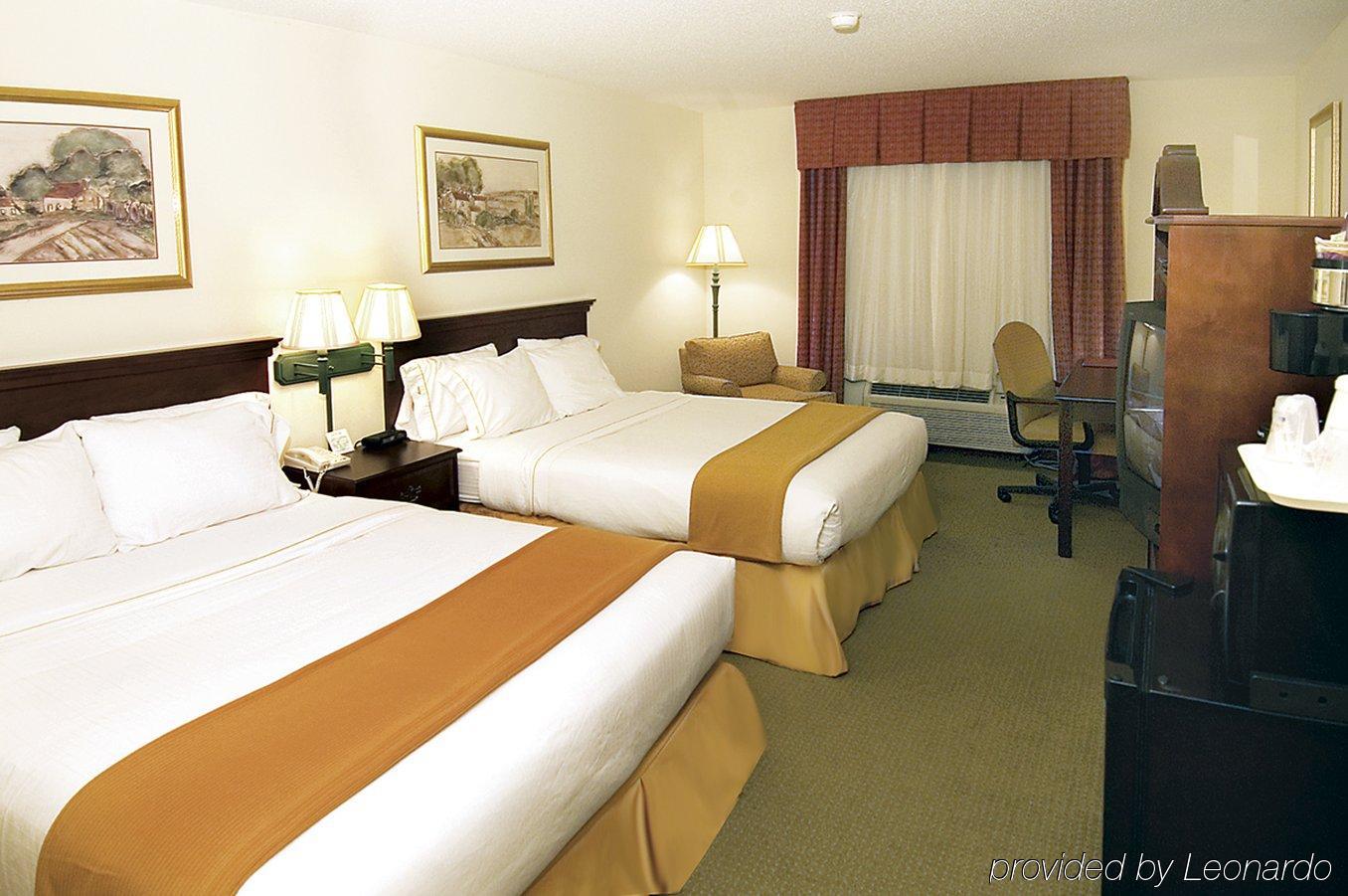 Hotel Baymont By Wyndham Fulton Zewnętrze zdjęcie